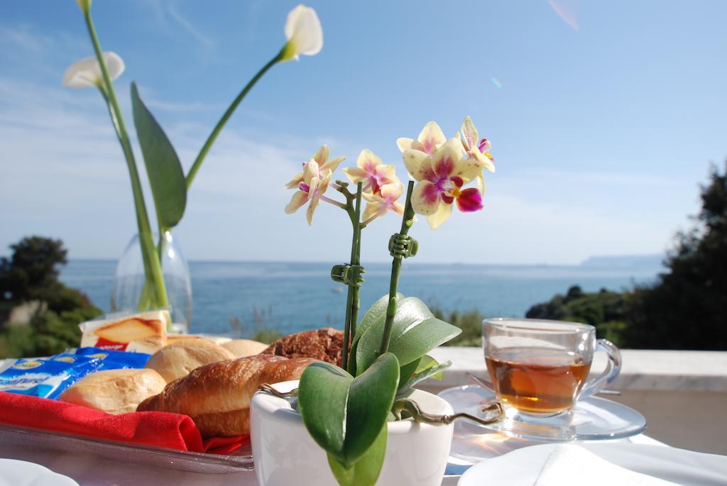 Hotel Torre Celle Ligure Ngoại thất bức ảnh